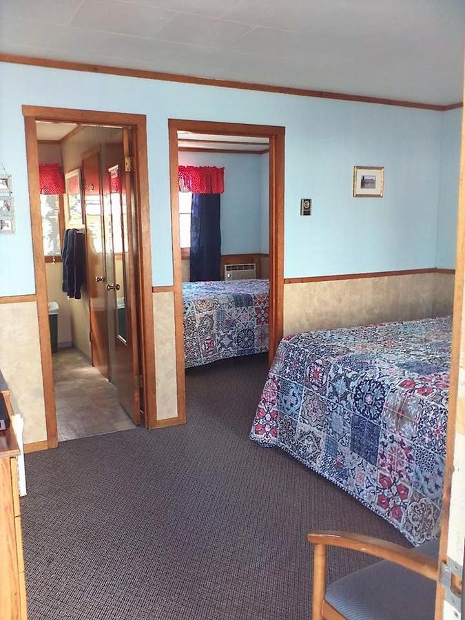 The Monarch Motel Cheboygan Exterior foto